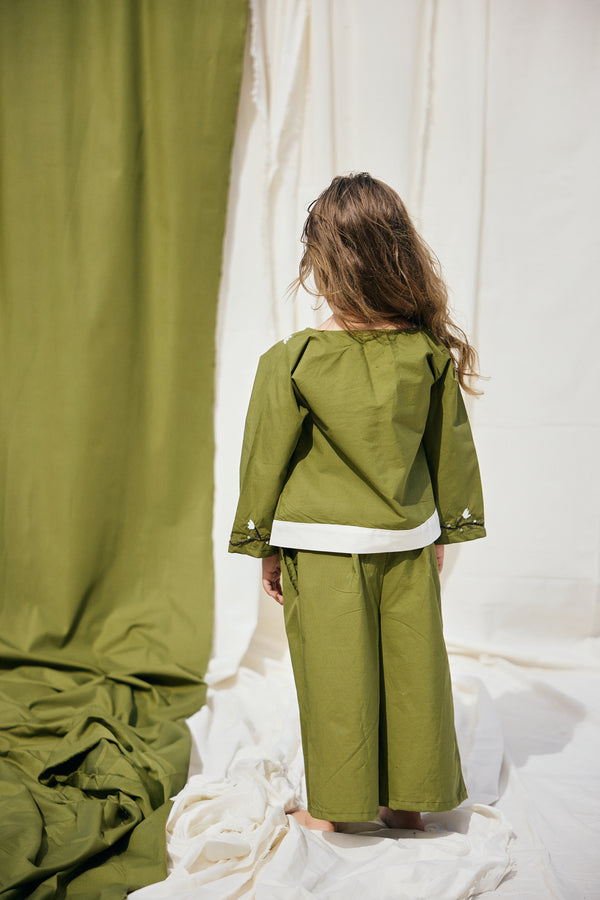 Verde Flare Pants